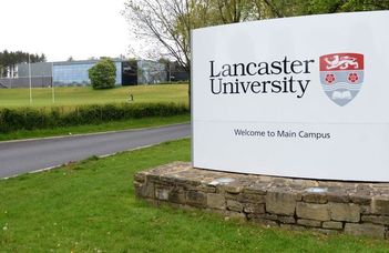 Simon Gábor a Lancaster University nyári egyetemi kurzusán
